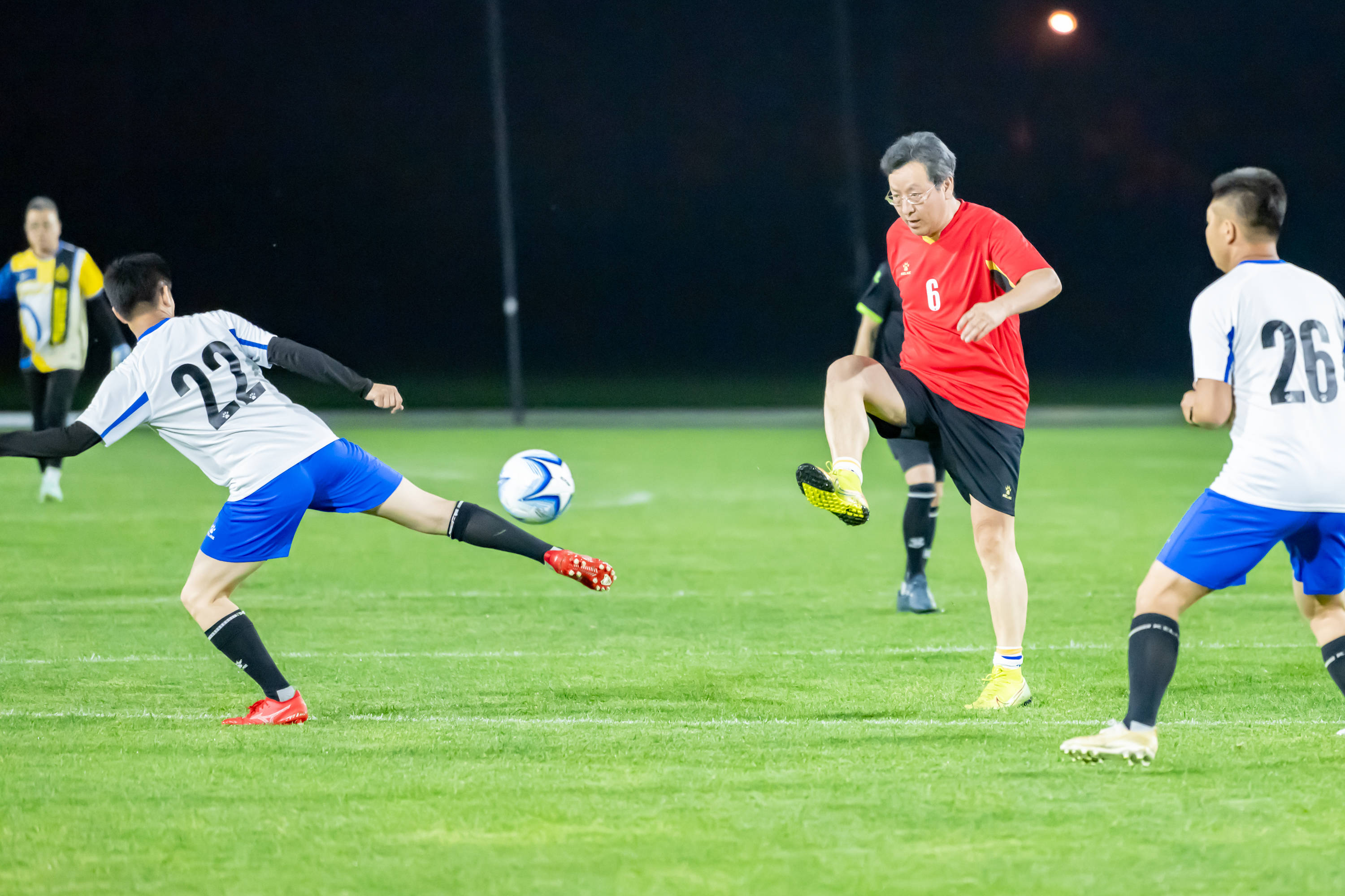 据特殊位置 据特殊位置