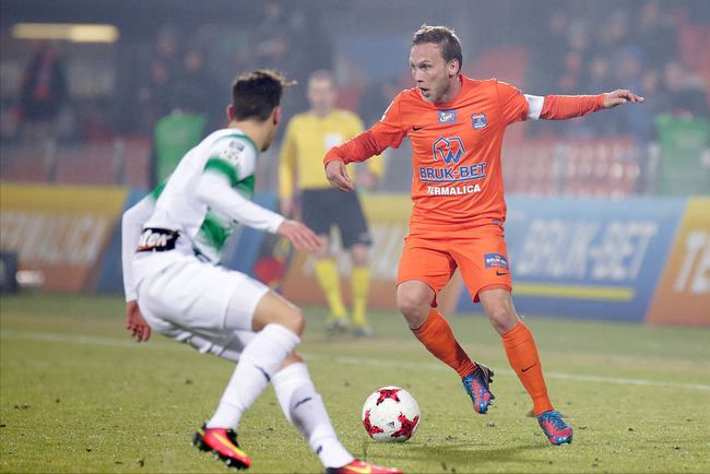 现有阵容中 现有阵容中